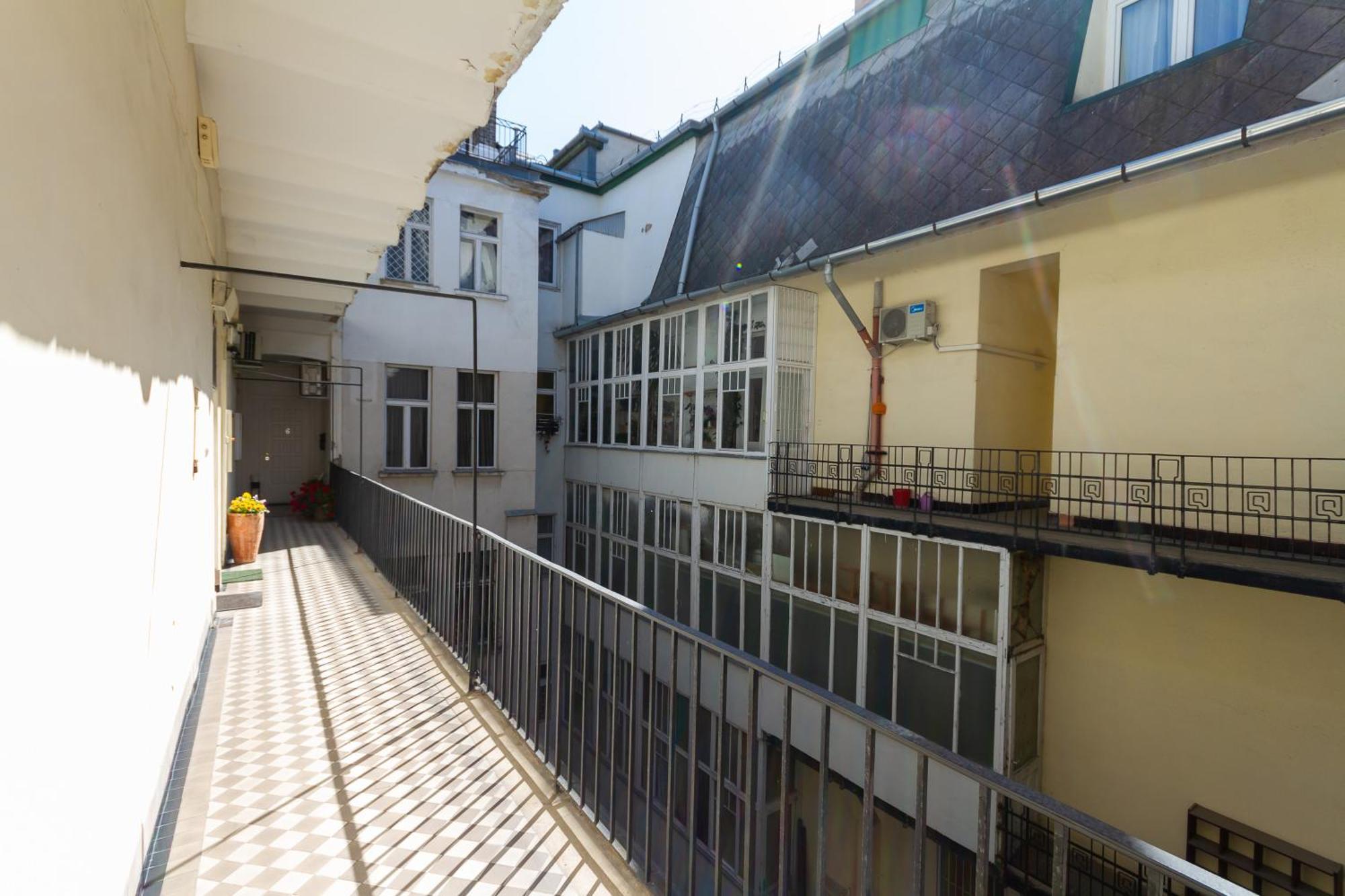 布达佩斯城市生活公寓 外观 照片